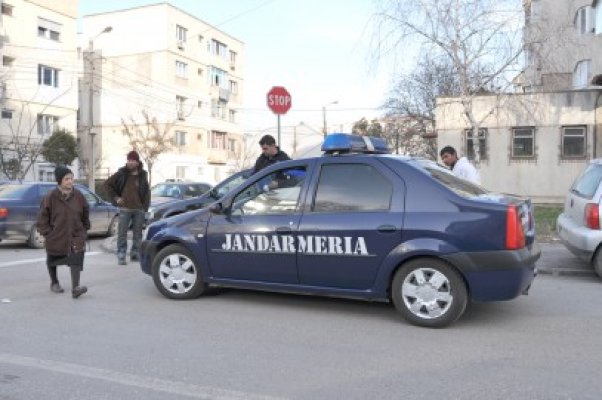 Jandarmii, în acţiune: caută persoanele date în urmărire